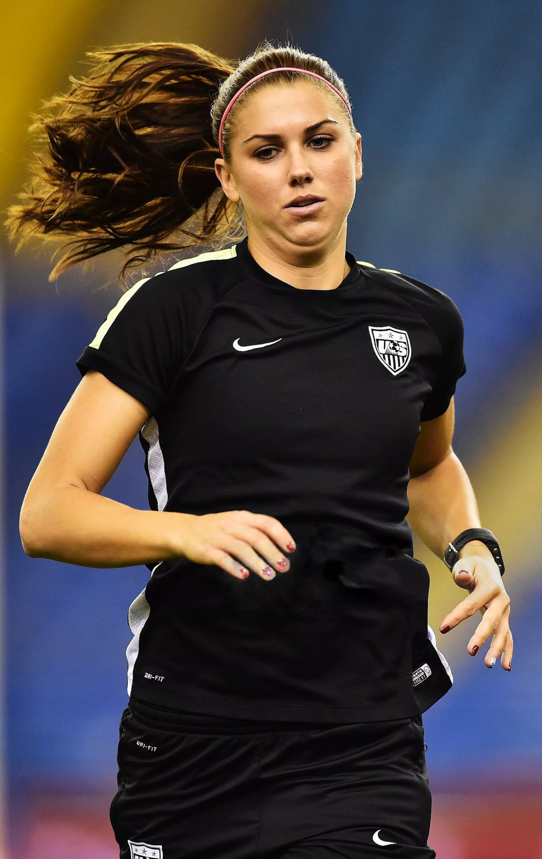 Alex Morgan - American Soccer Heroine posted by kuyate8123
