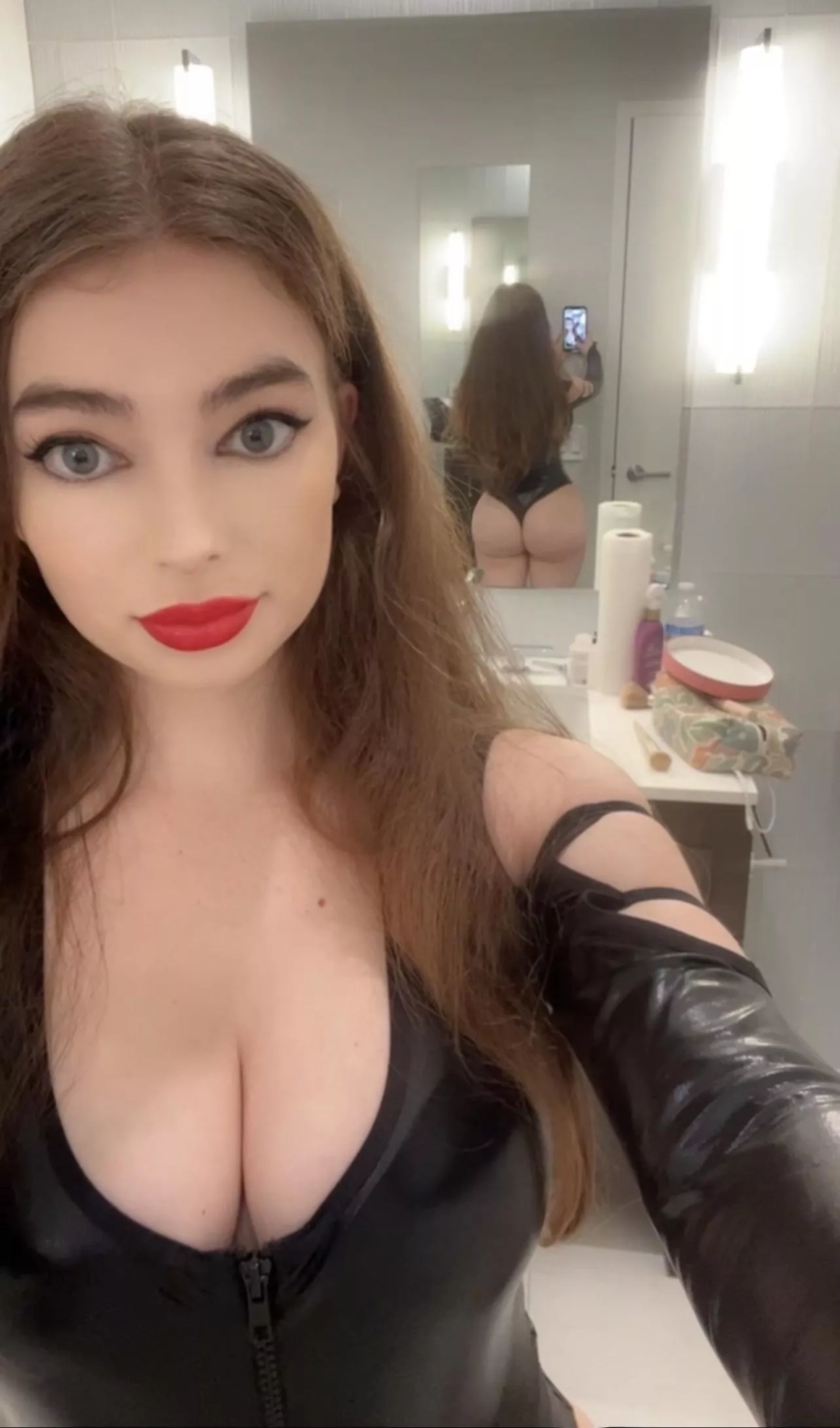 Can I send you selfies? posted by realprettyangel