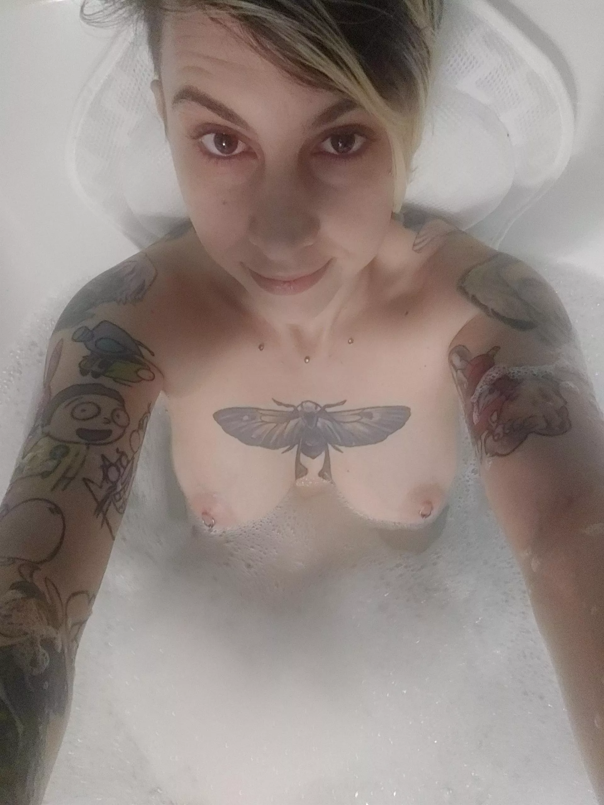 Cum join me? 😘😘 posted by suspensionmortician