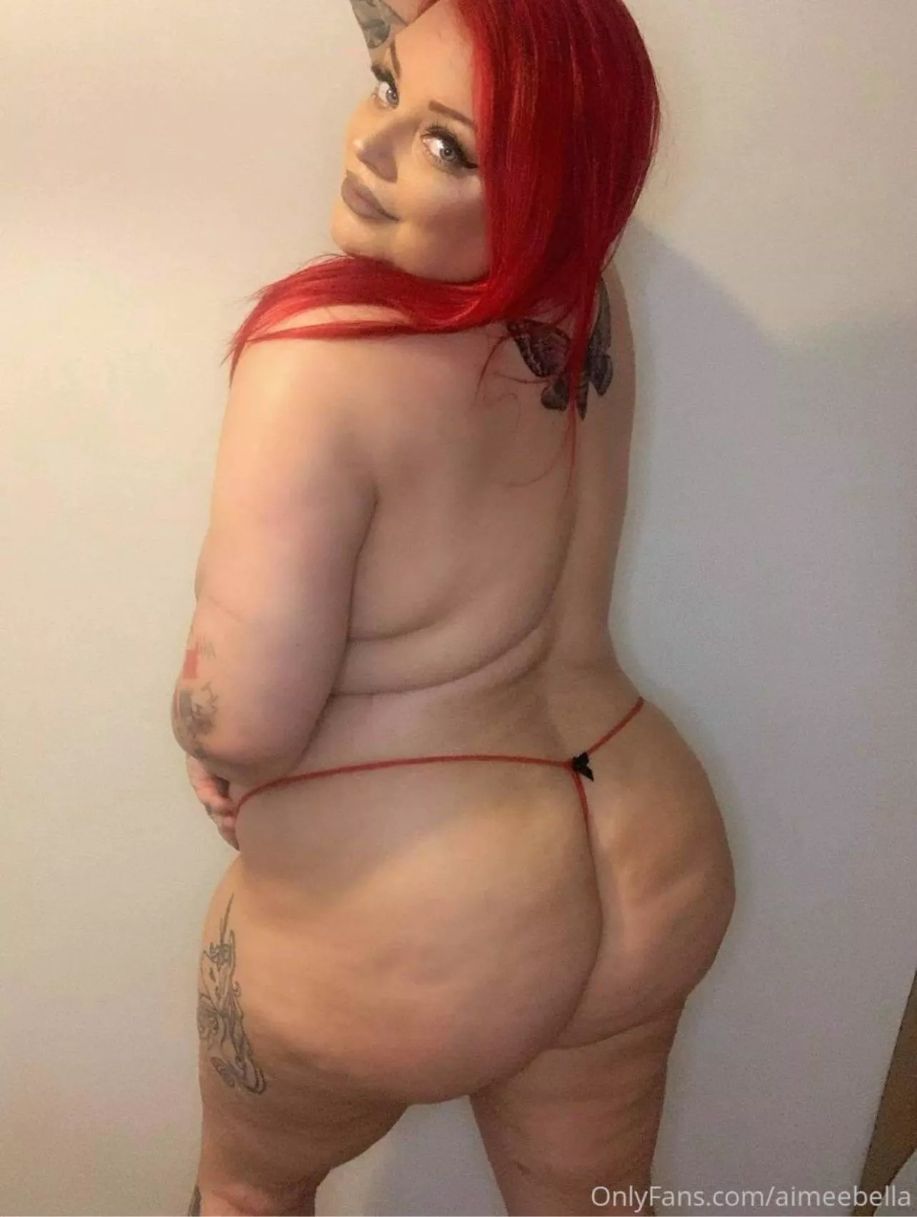 Drop an emoji if you’d take me from behind!! 😘 posted by aimeebellaofficial