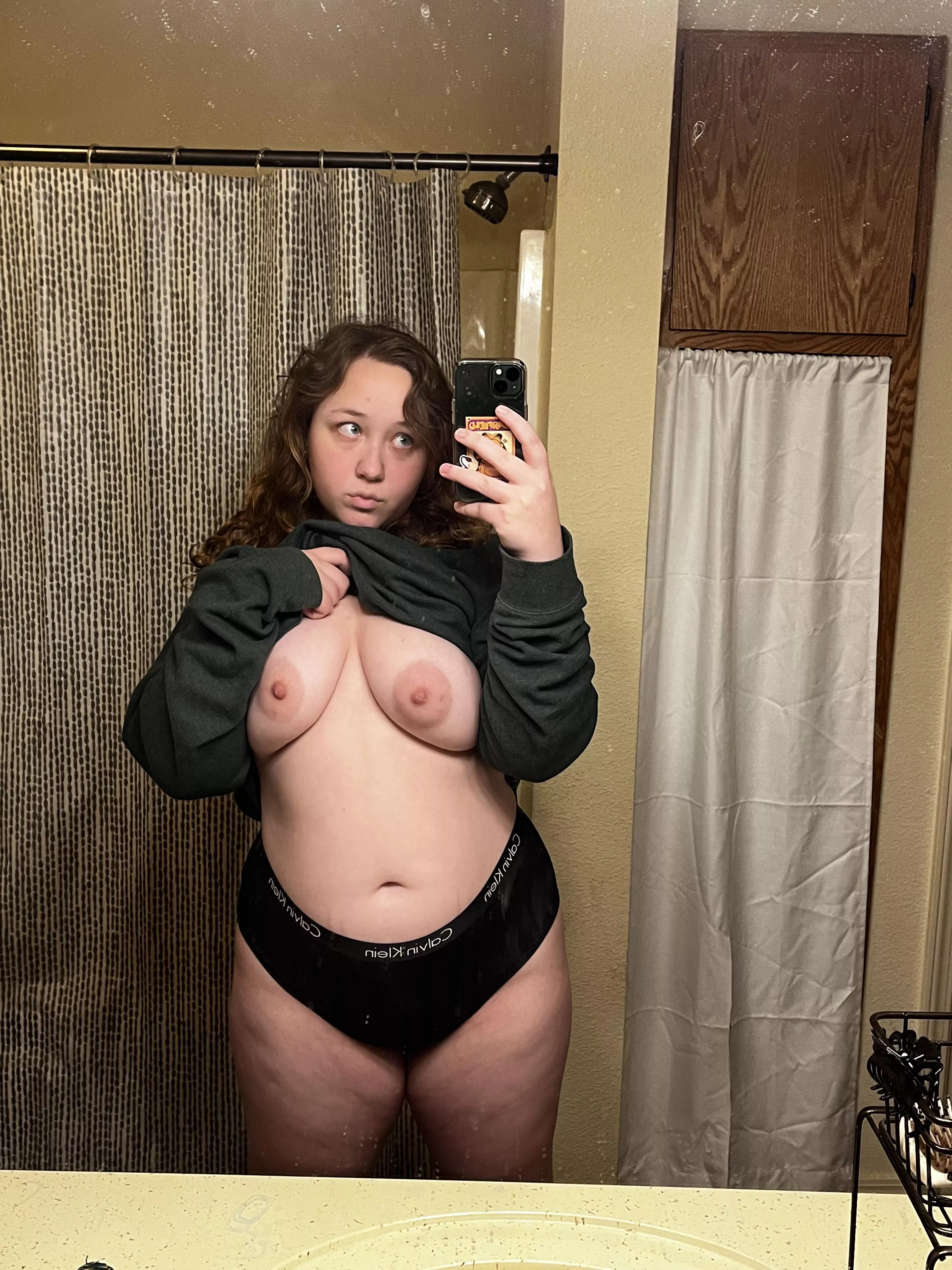 Even though I’m sick I still wanna show off😖🫶🏼 posted by lemonswet