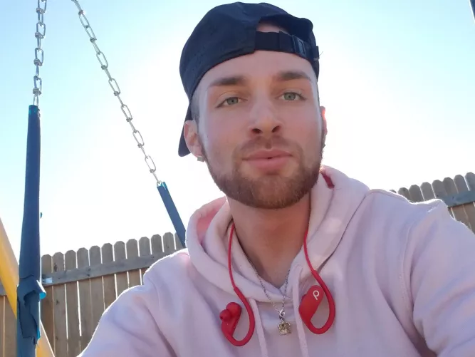 Golden hour 🌄 by Wickersham7