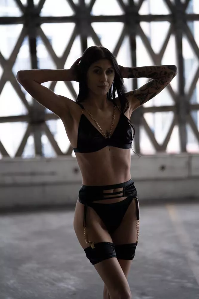 I hope my tiny body makes you horny posted by fiercechick0