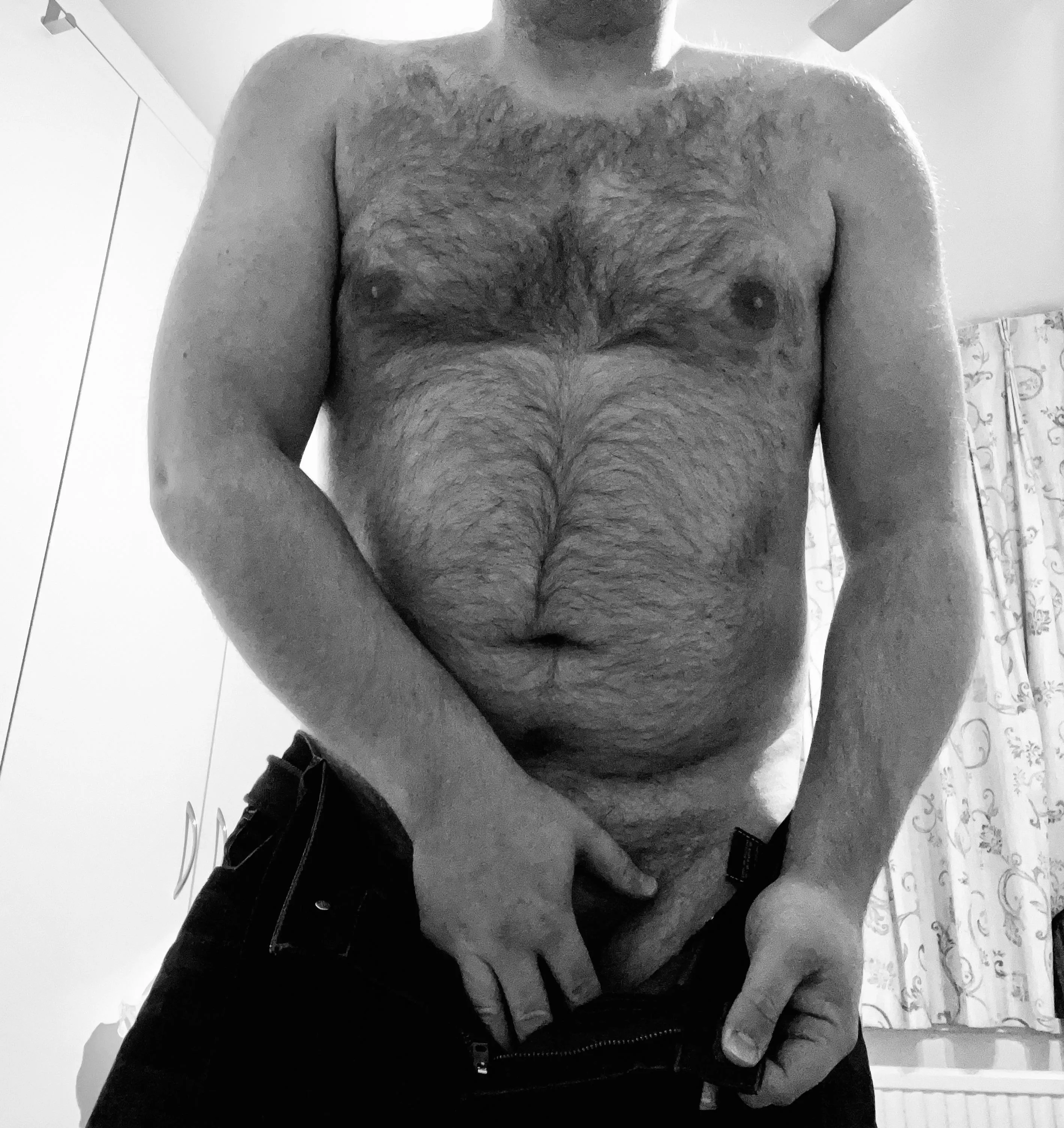 If you’re F and like chest hair, you came to the right place posted by Belmon907