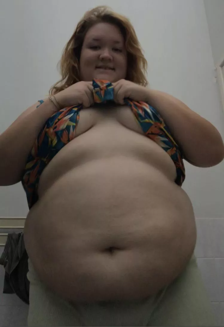 I’m basically a human blueberry at this point 🐷 posted by ThePiggyGirls