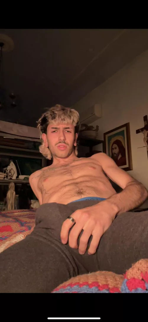 Is it fat on a skinny? by marcvs-trxsh