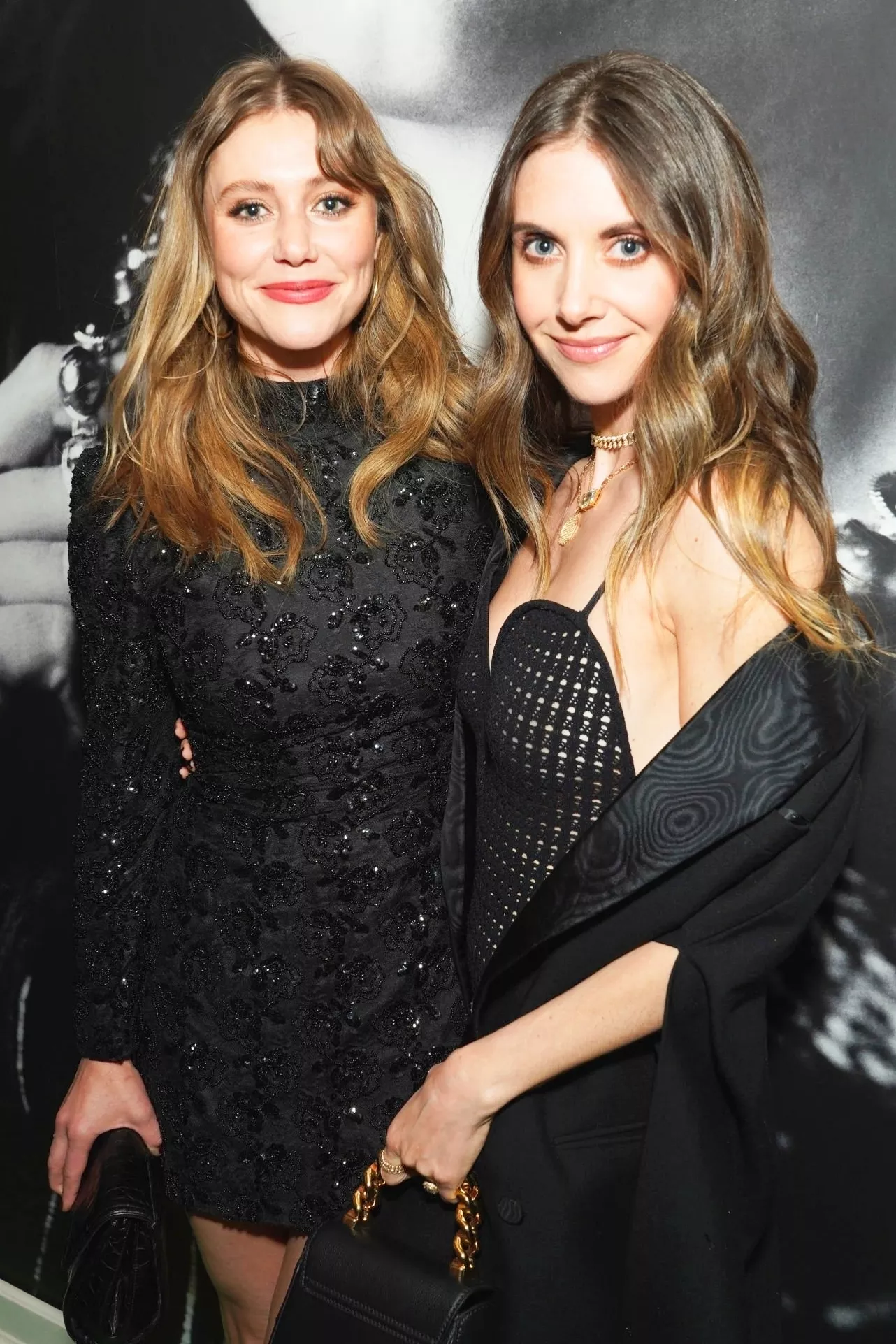 Julianna Guill and Alison Brie posted by littlea_adderall