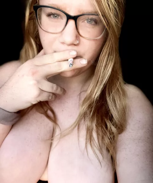 Last one before bed :) by Lauraleslie