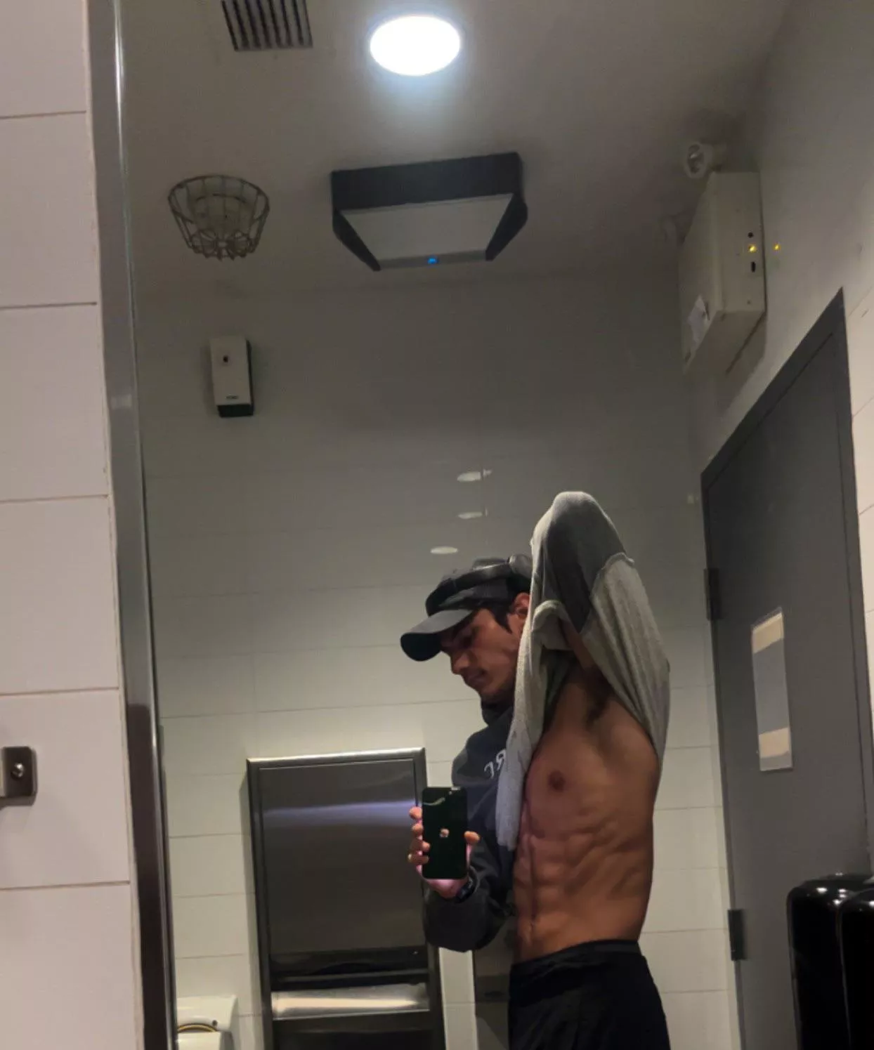 Little peak 👀 posted by TylerHyundai