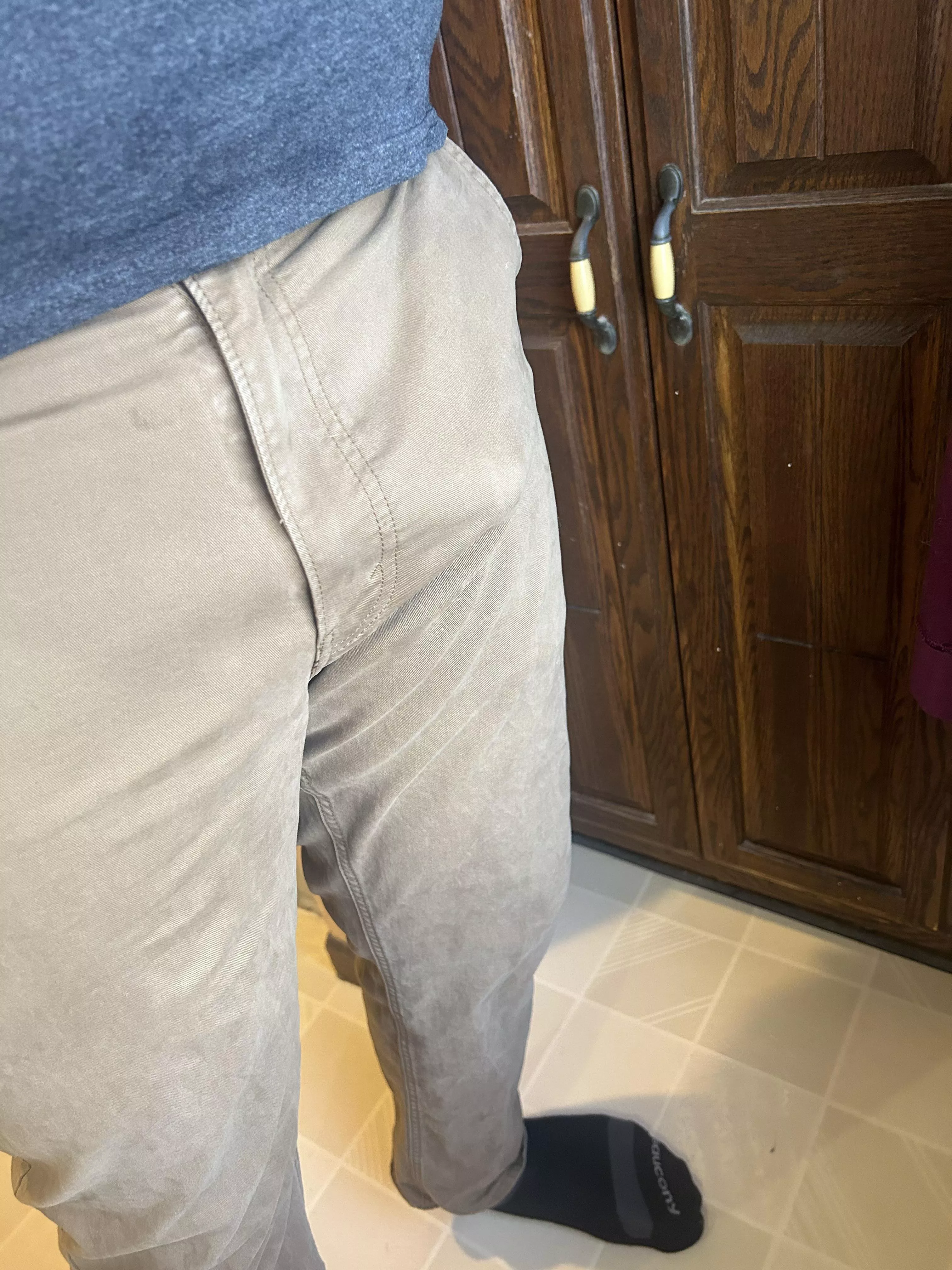 Maybe I shouldn’t freeball with these pants. posted by WeekdayTacos23