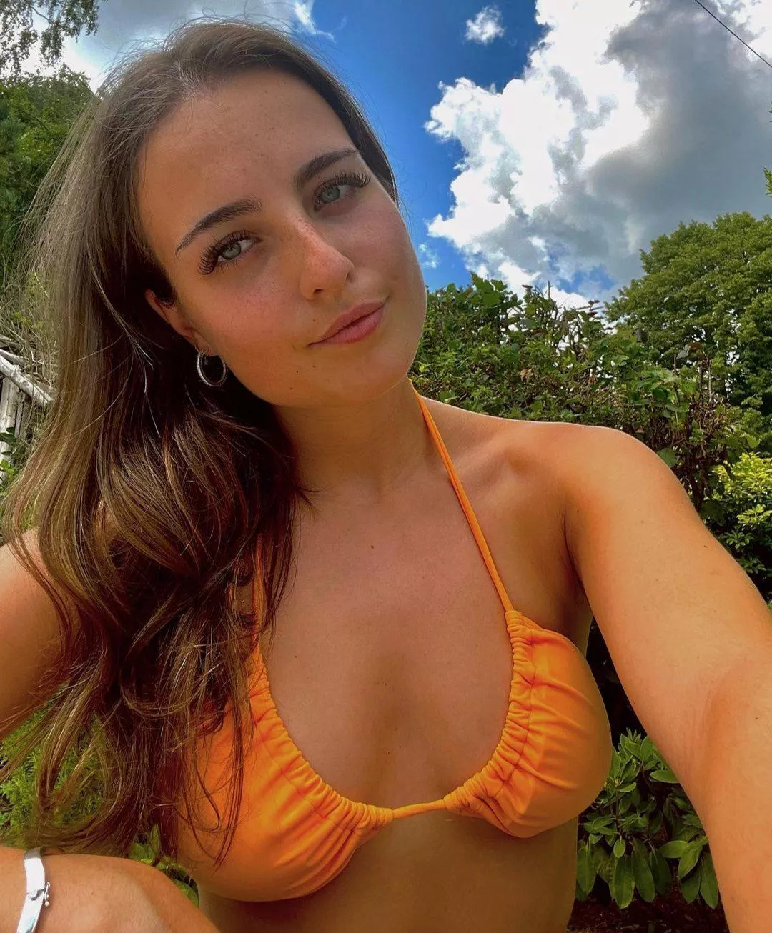 orange bikini posted by teeganhydex