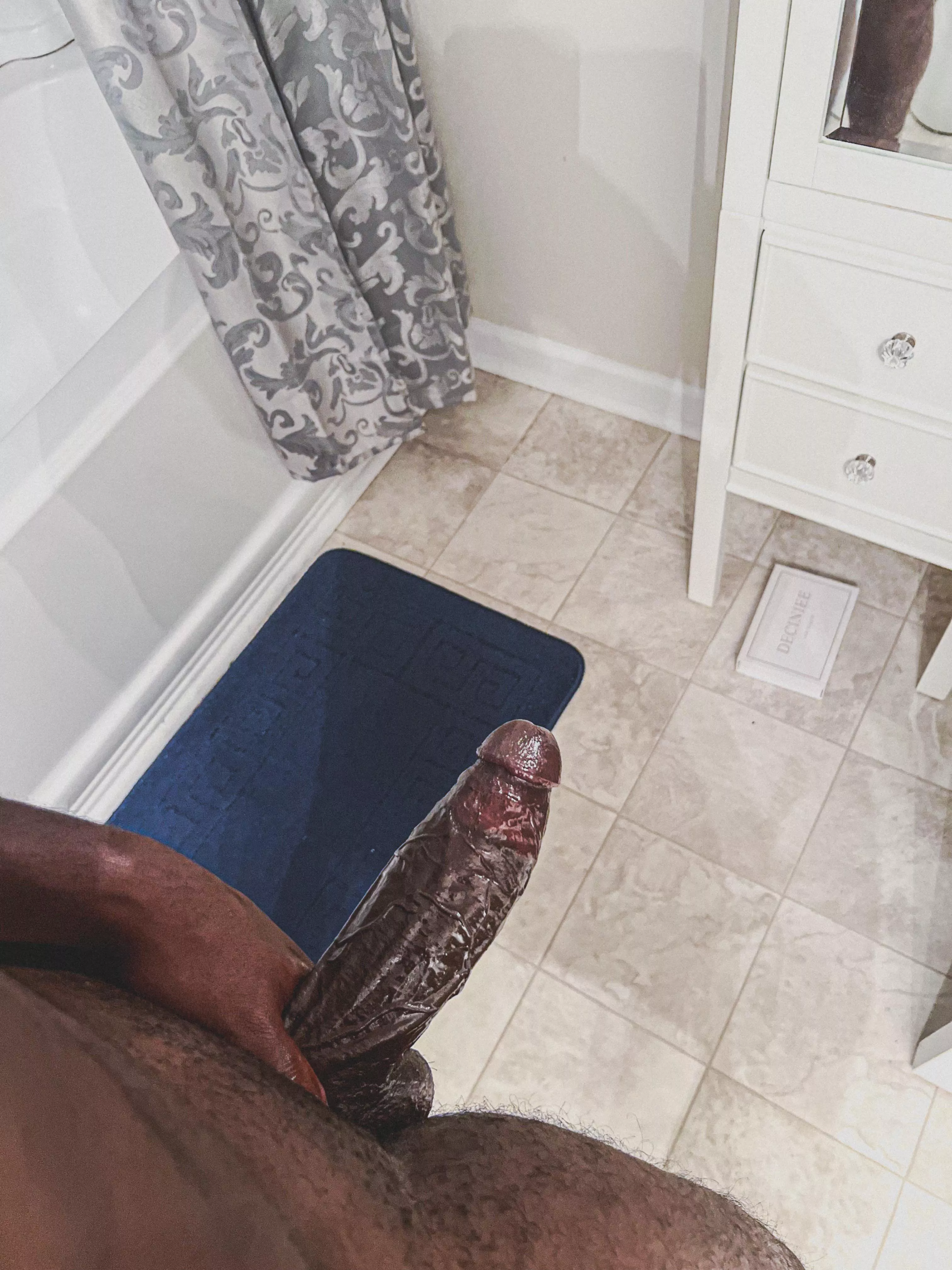 This big dick needs a big booty on it posted by Rosescakefactory