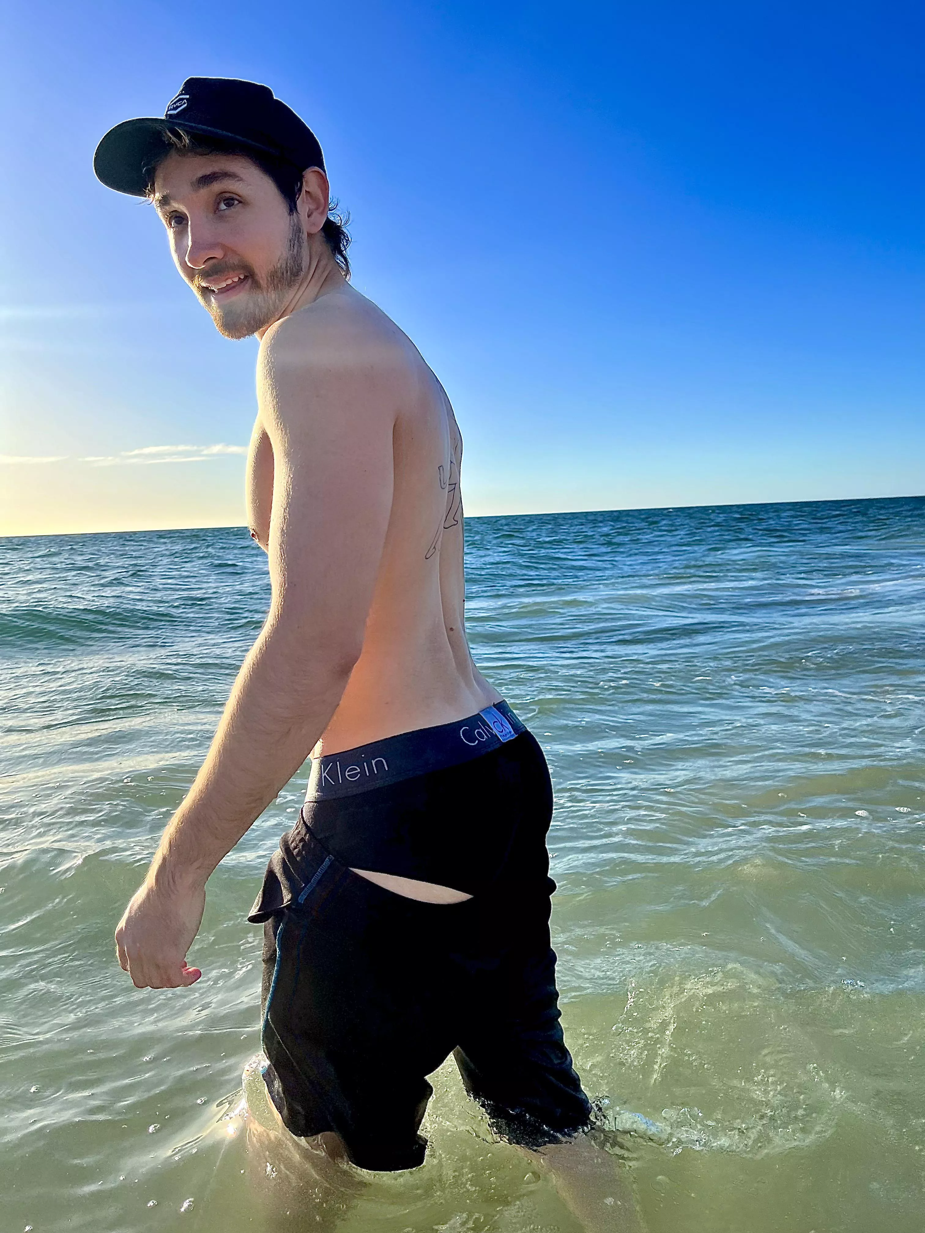 Ups 🌊 🌊 posted by Mission_Bad_5657