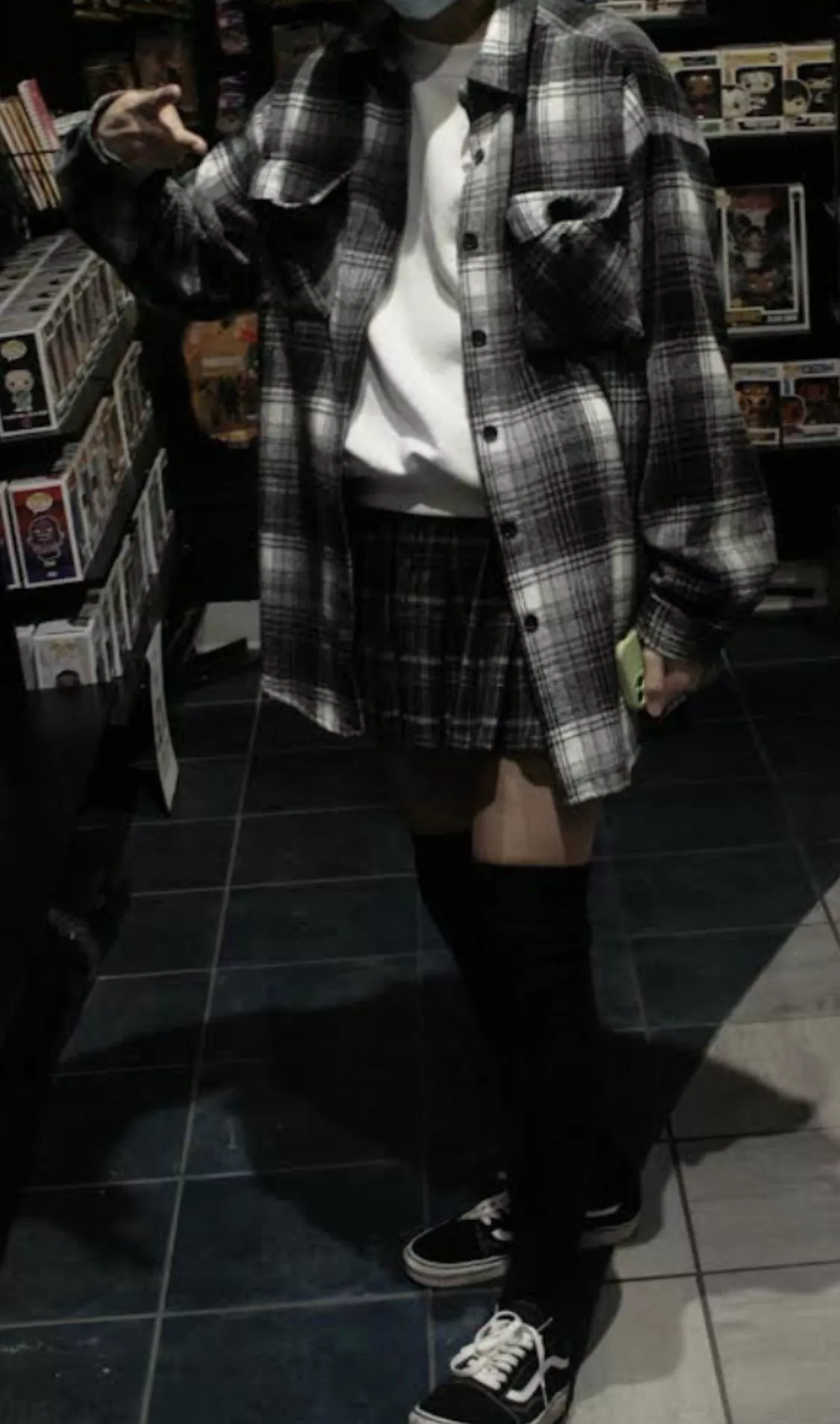 Went outside for the first time! posted by Hornitar