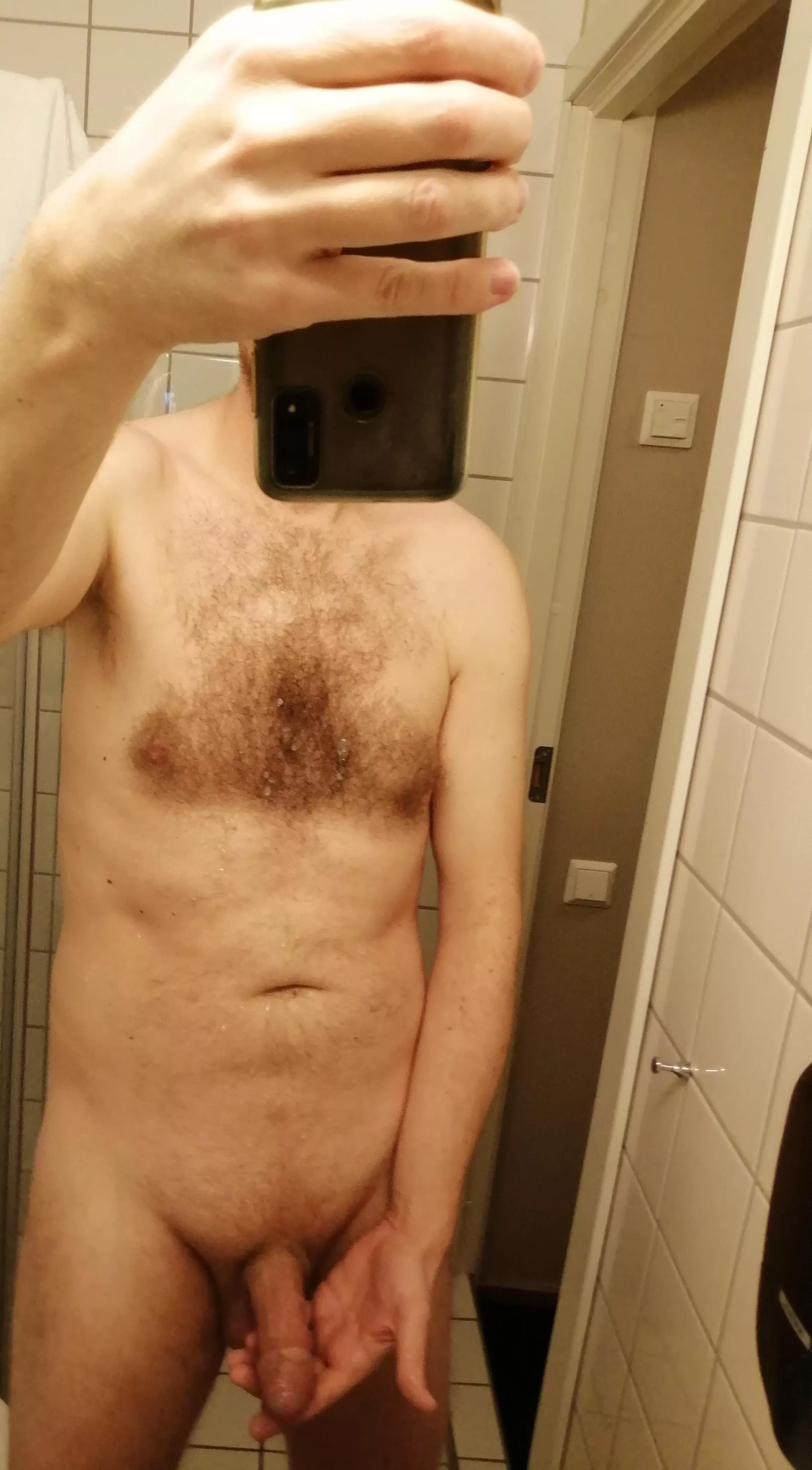 Who here likes cum covered chest hair?😉 posted by TheTributeEnthusiast