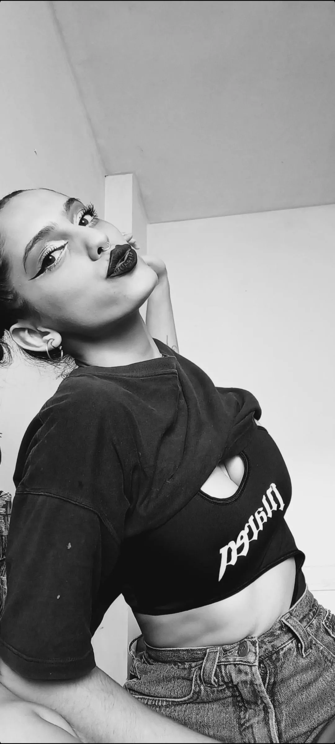 Your sweet brunette waiting for you posted by lucycutelov