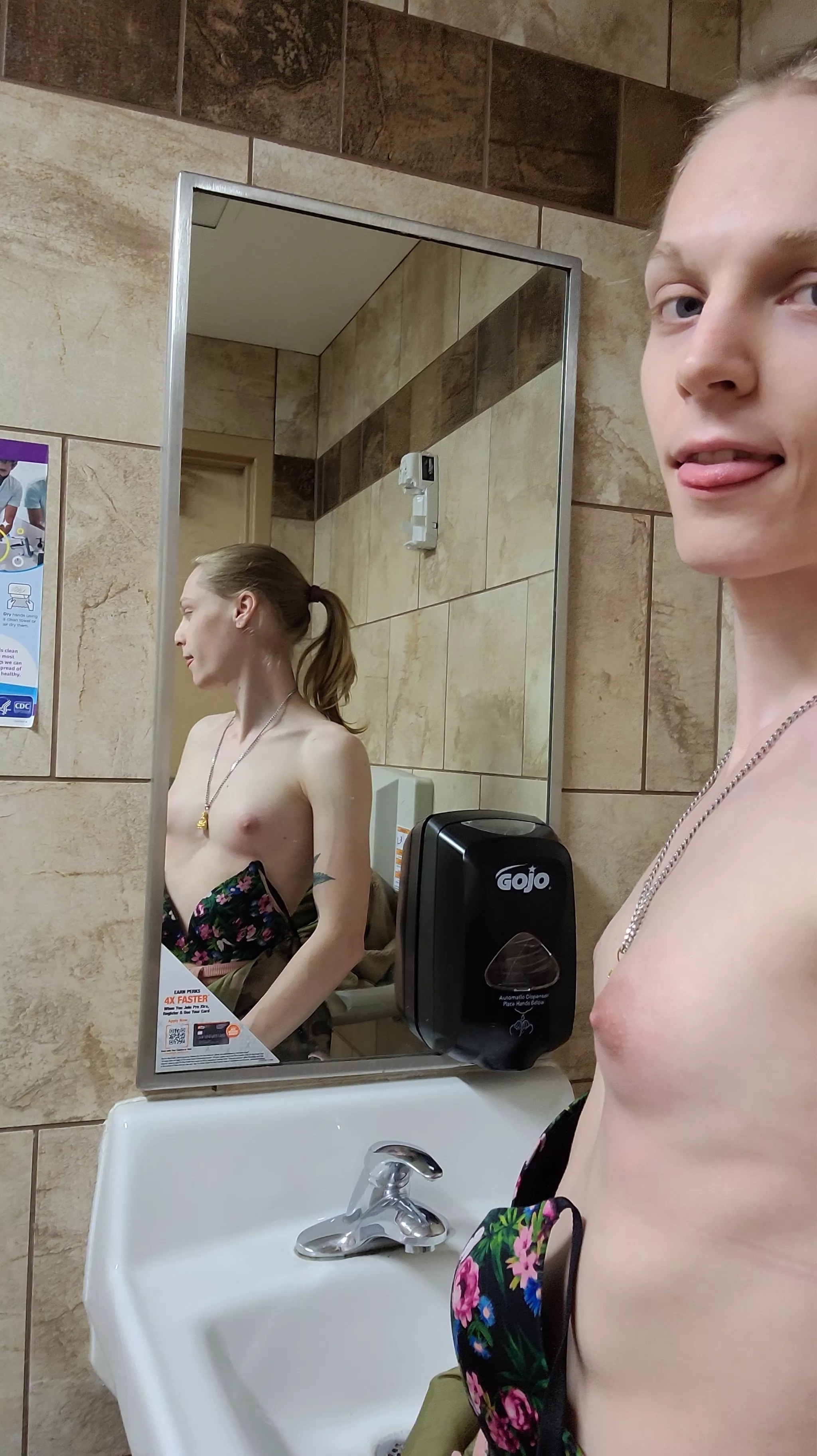 1-10 f 25 first time getting rated :p posted by No-Doughnut-2923