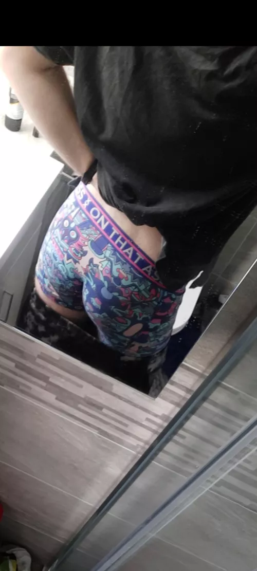 21- Who's gonna pull these down then? by King_tom21