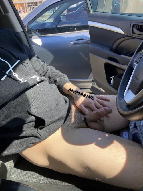 (36) Waiting for the wife at Hobby Lobby. Always ready to connect with beautiful people. Check my other posts! by mvmarine