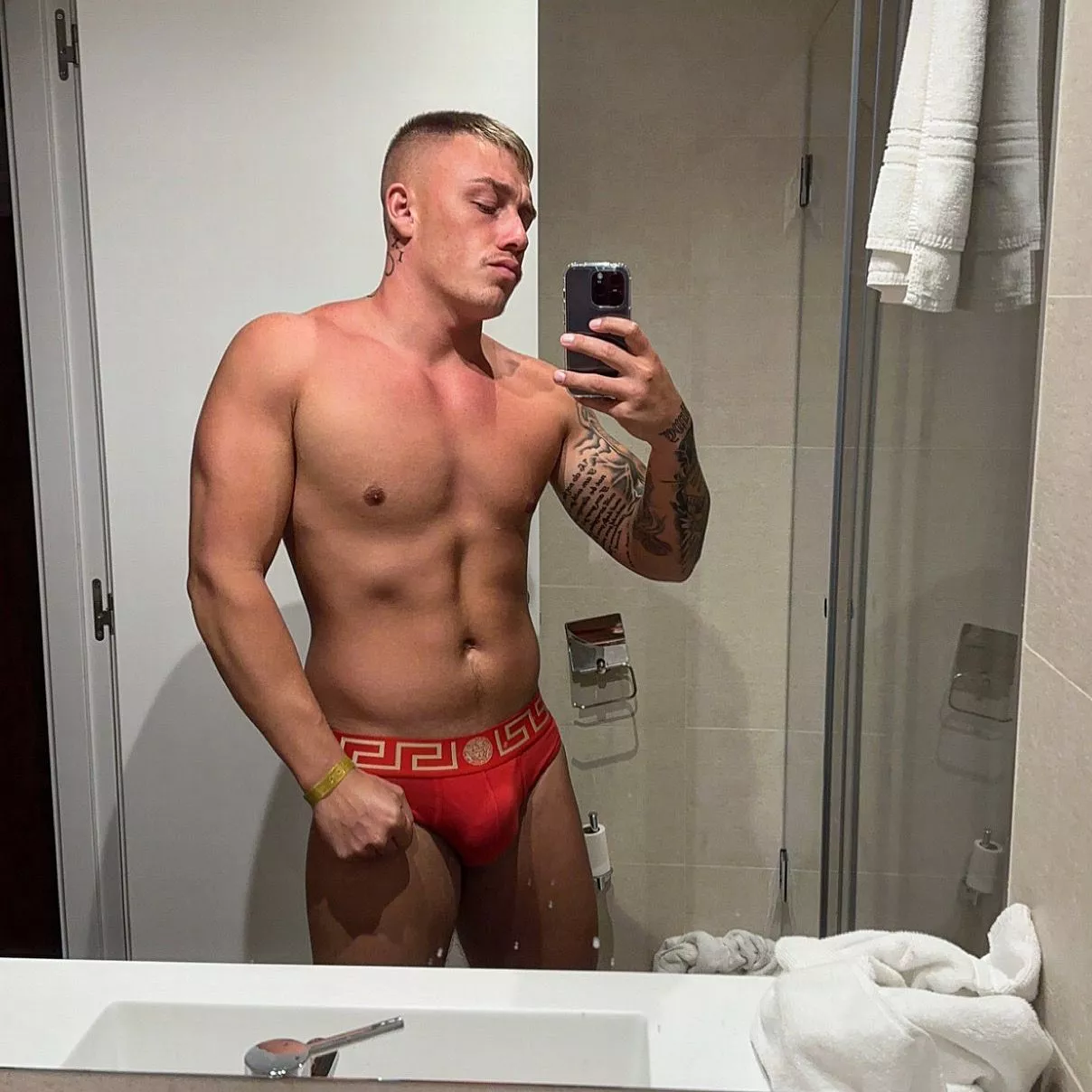 Anyone wanna see more!? posted by KingLeights