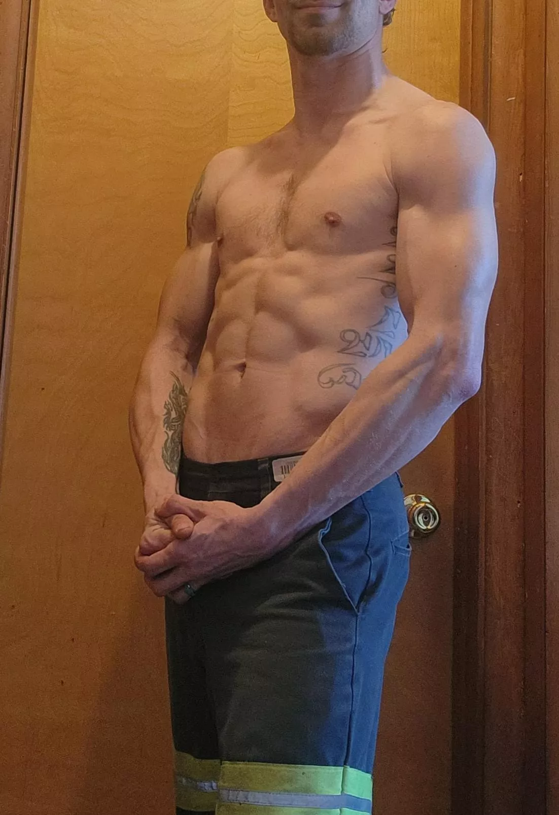 Carrying shingles all day does wonders. posted by TheMrBlair92