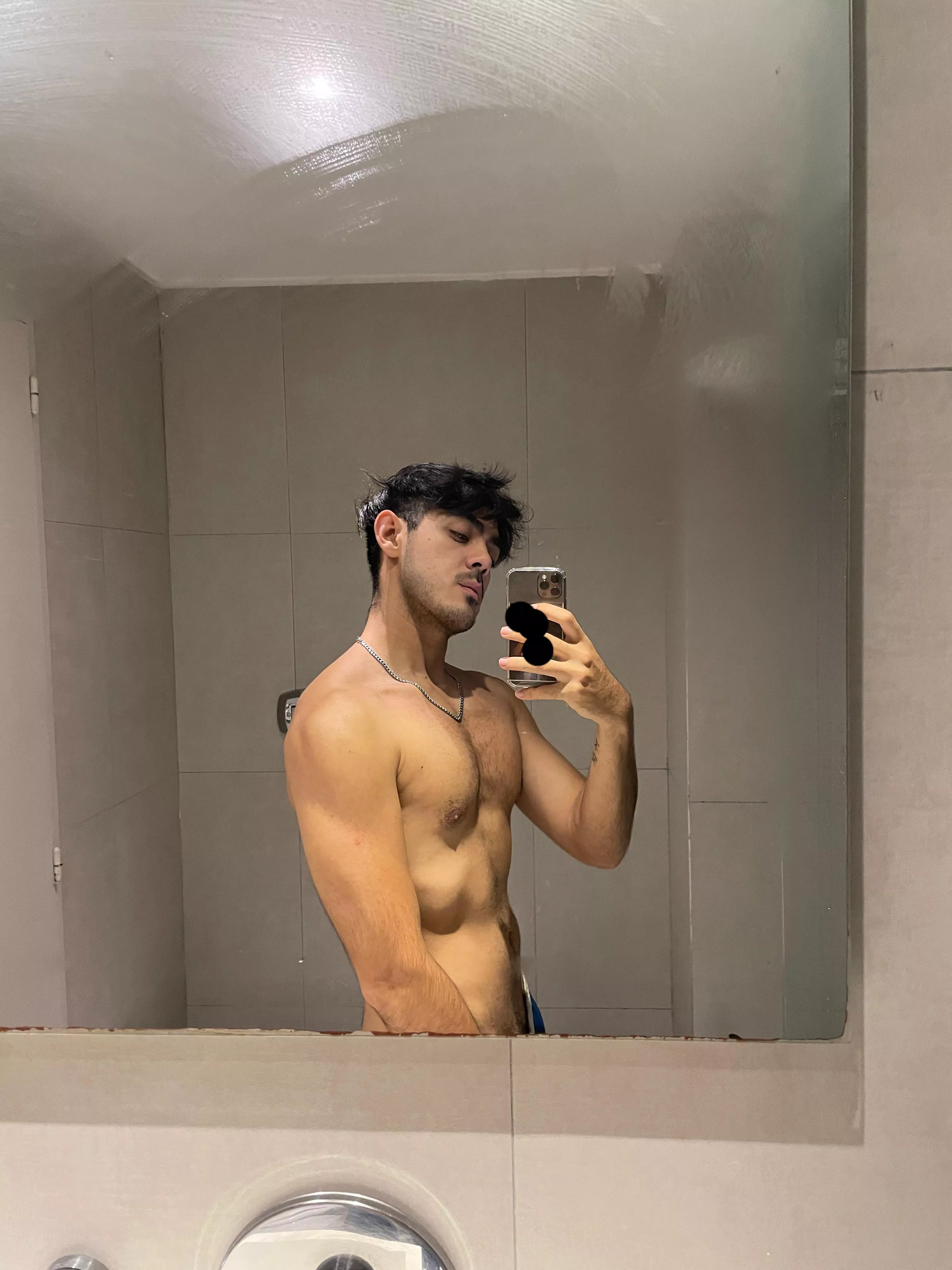 Do you like my tricep? (23) posted by Sexkinky