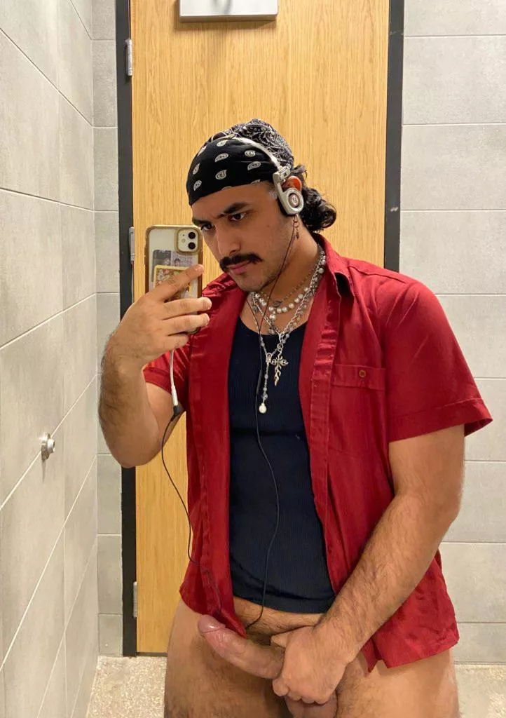 Durin class had to take a break posted by Ianjuarez11