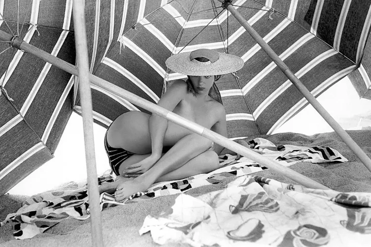 Eve Meyer (1955) by bil-sabab