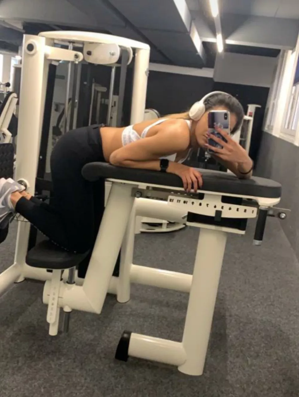 (f) Love this exercise 😜 posted by MiaDiamond1997