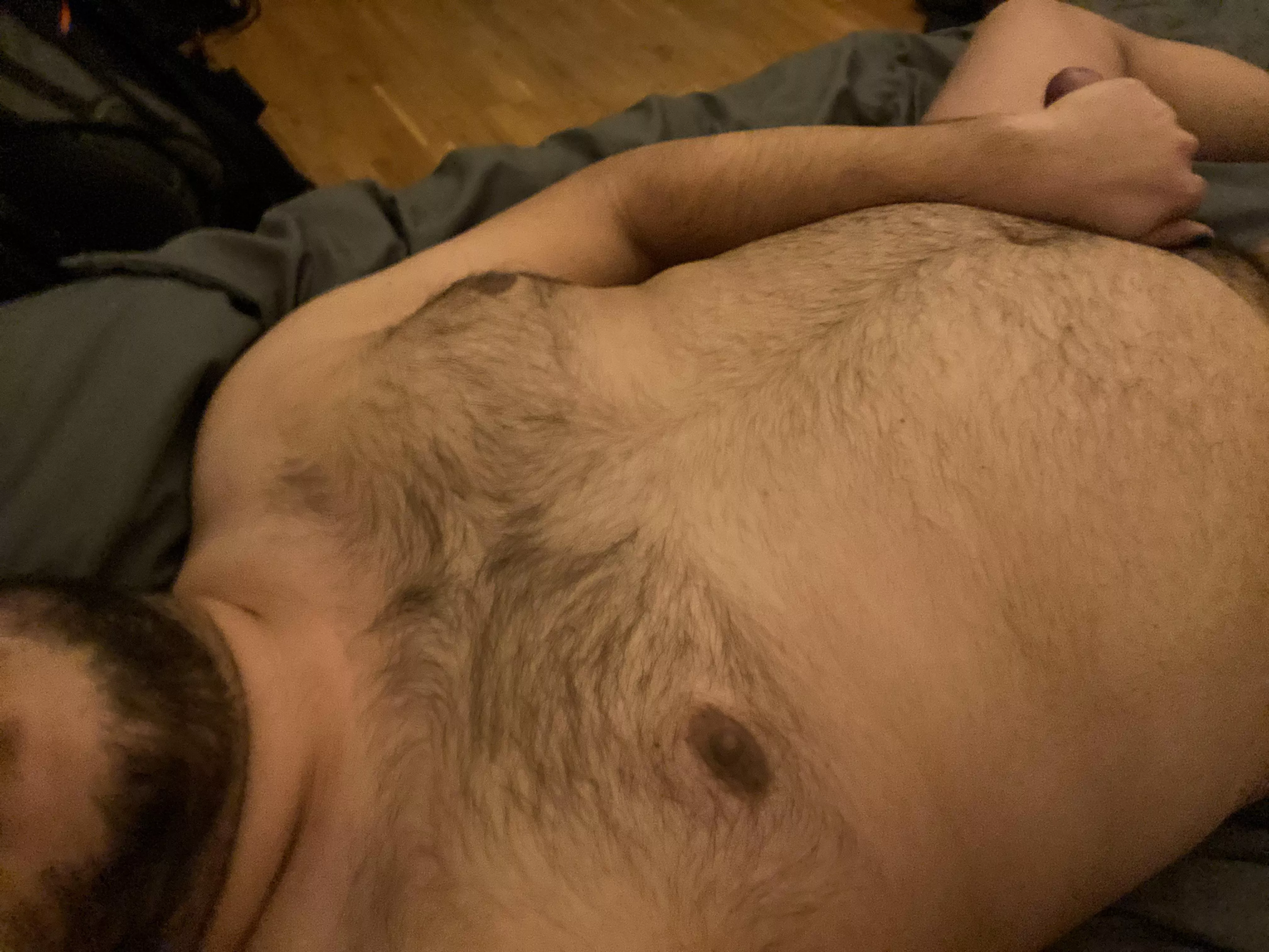 First picture on reddit 🙈 shy german posted by Numbercityhh