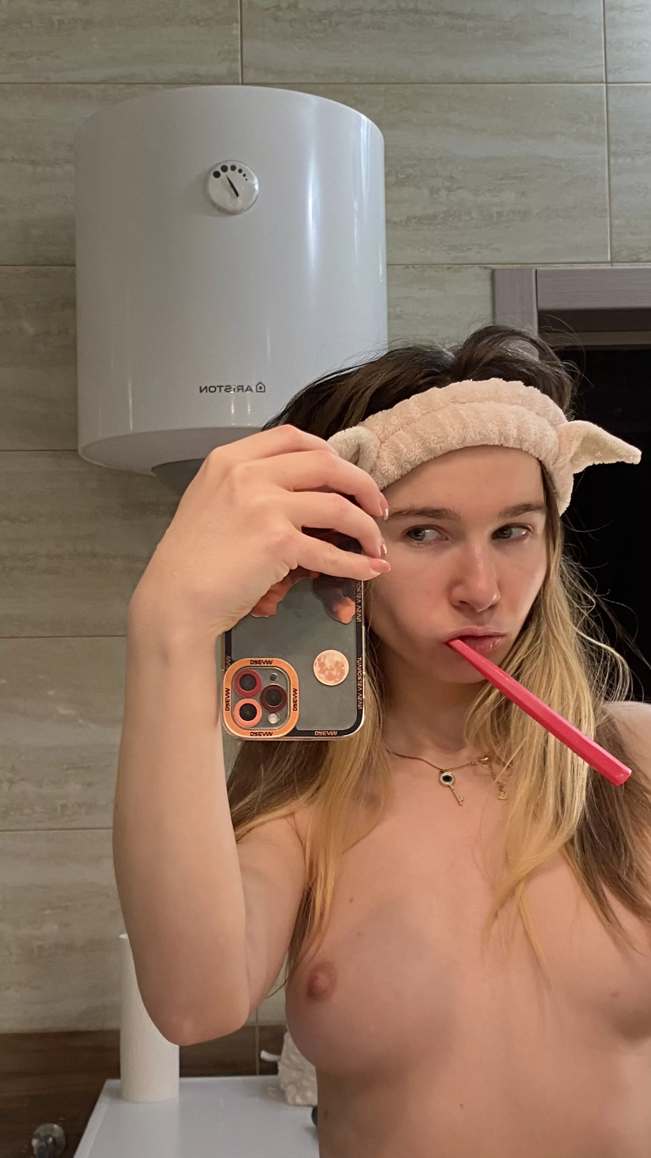 good morning and wonderful orgasms posted by ifowler46