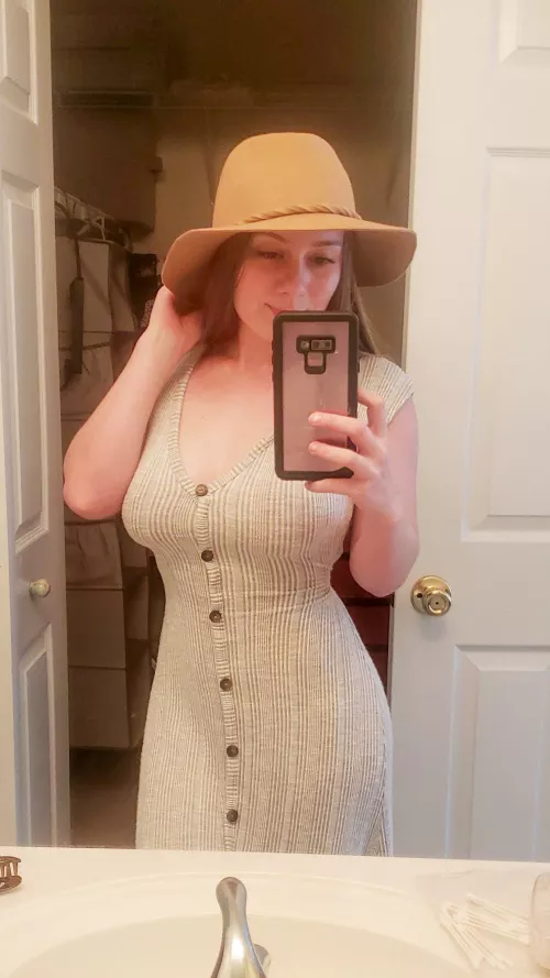 Heading to the beach today 💖💖 by emmiazure