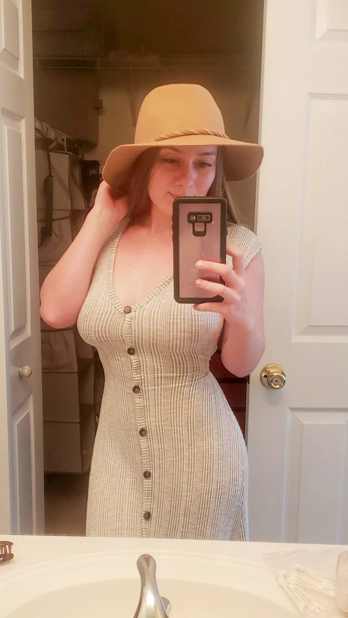 Heading to the beach today 💖💖 posted by emmiazure