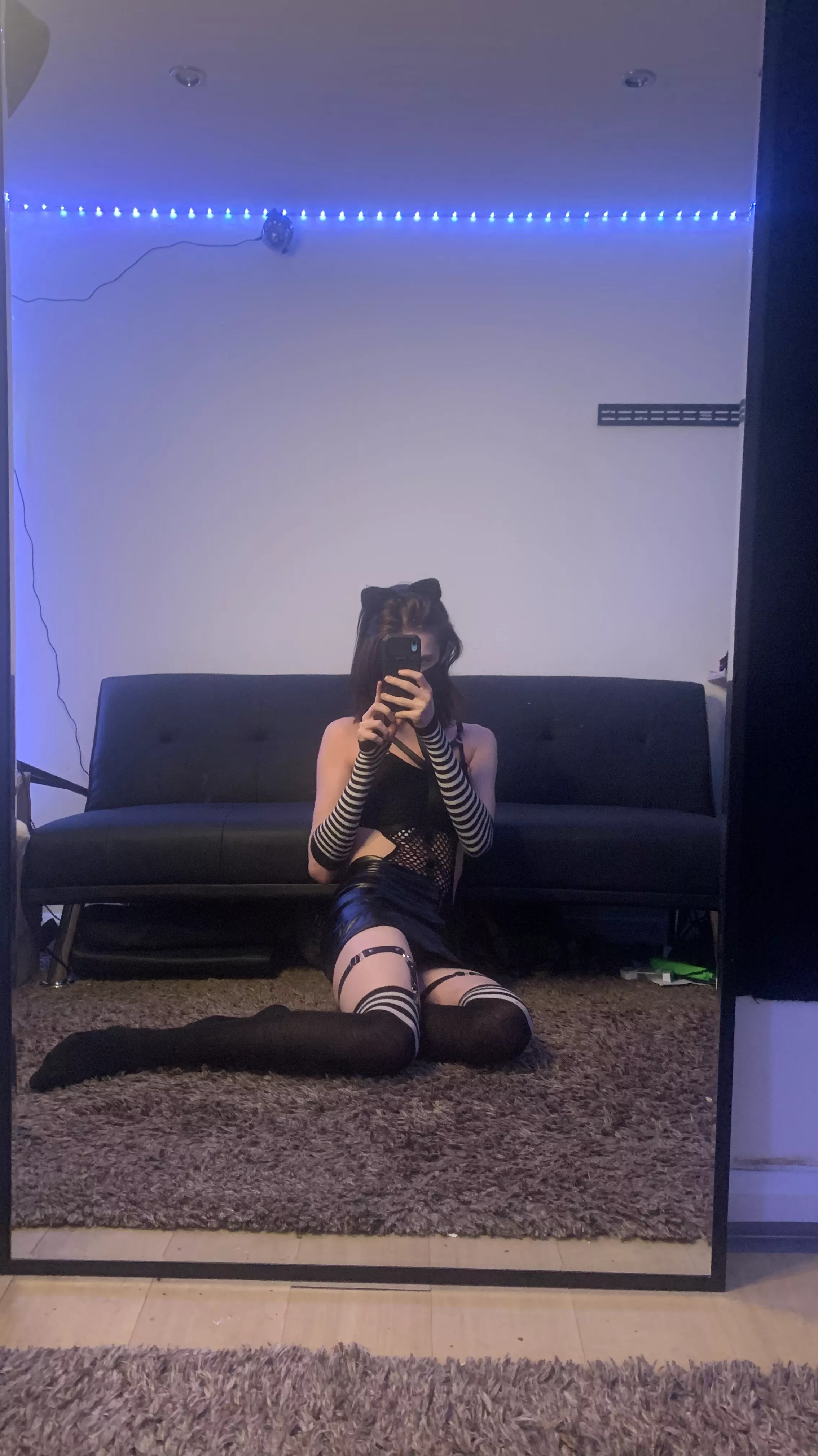 How do I look? :3 posted by JodieW0107