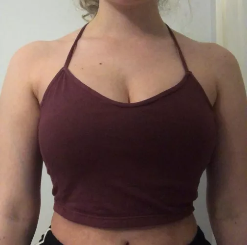 How do I look? by realprettyangel