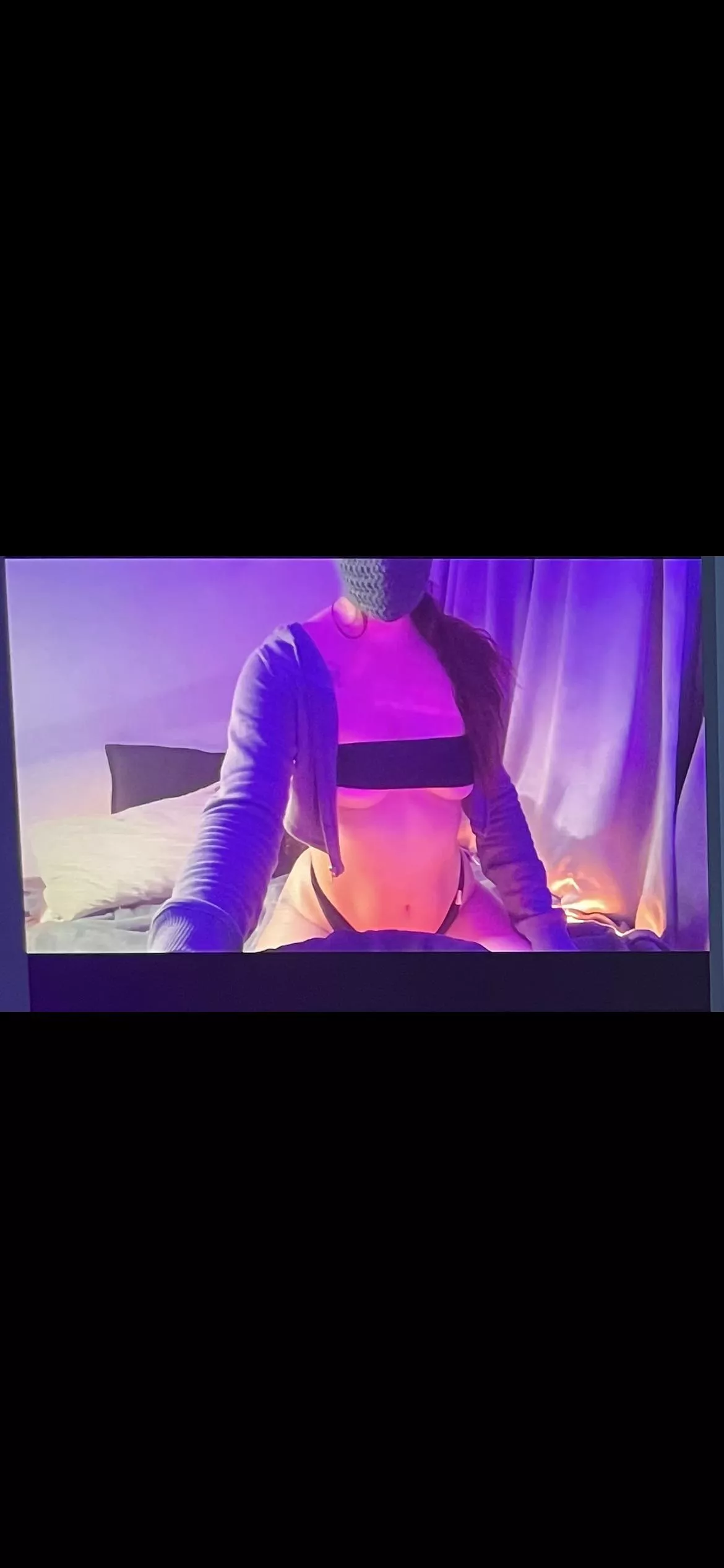 I love how i look on my livestreams, come and play with me posted by 0xRileyy