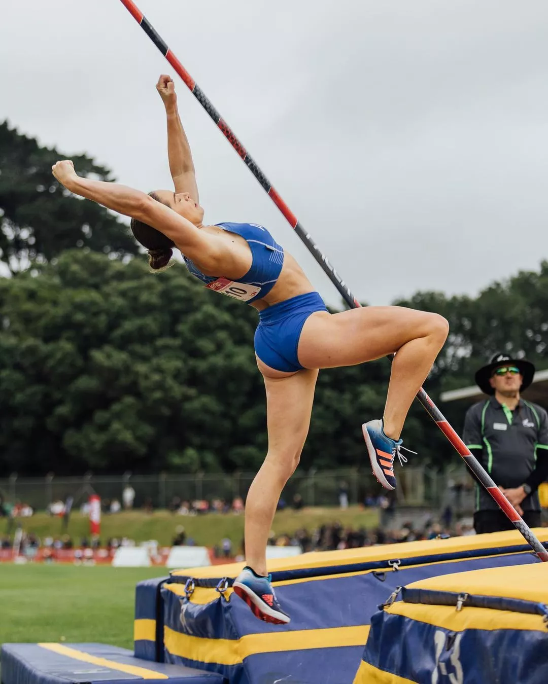 Imogen Ayris - Pole Vault posted by Justified_Italian