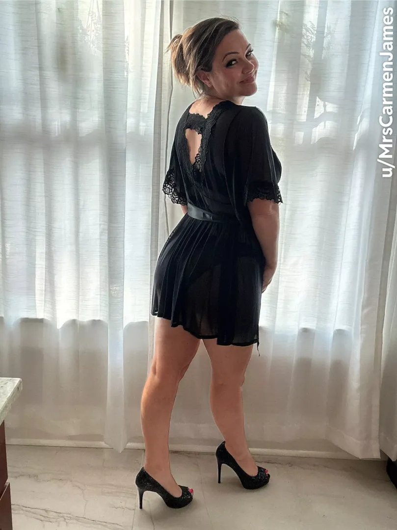 It’s tushy Tuesday babes! (40F) posted by MrsCarmenJames