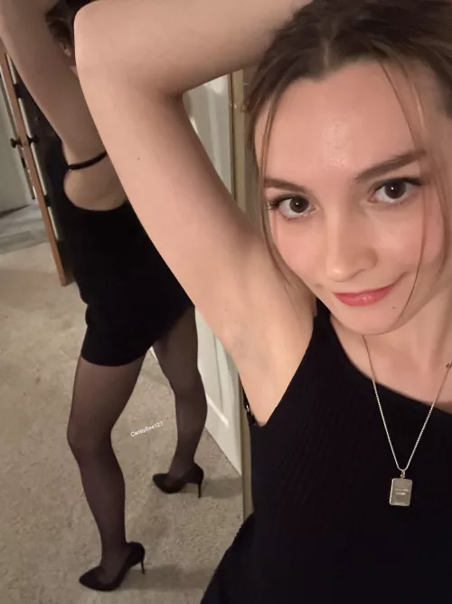 I’ve never had my armpit licked but the thought of it is tantalizing. by CarleyBee123