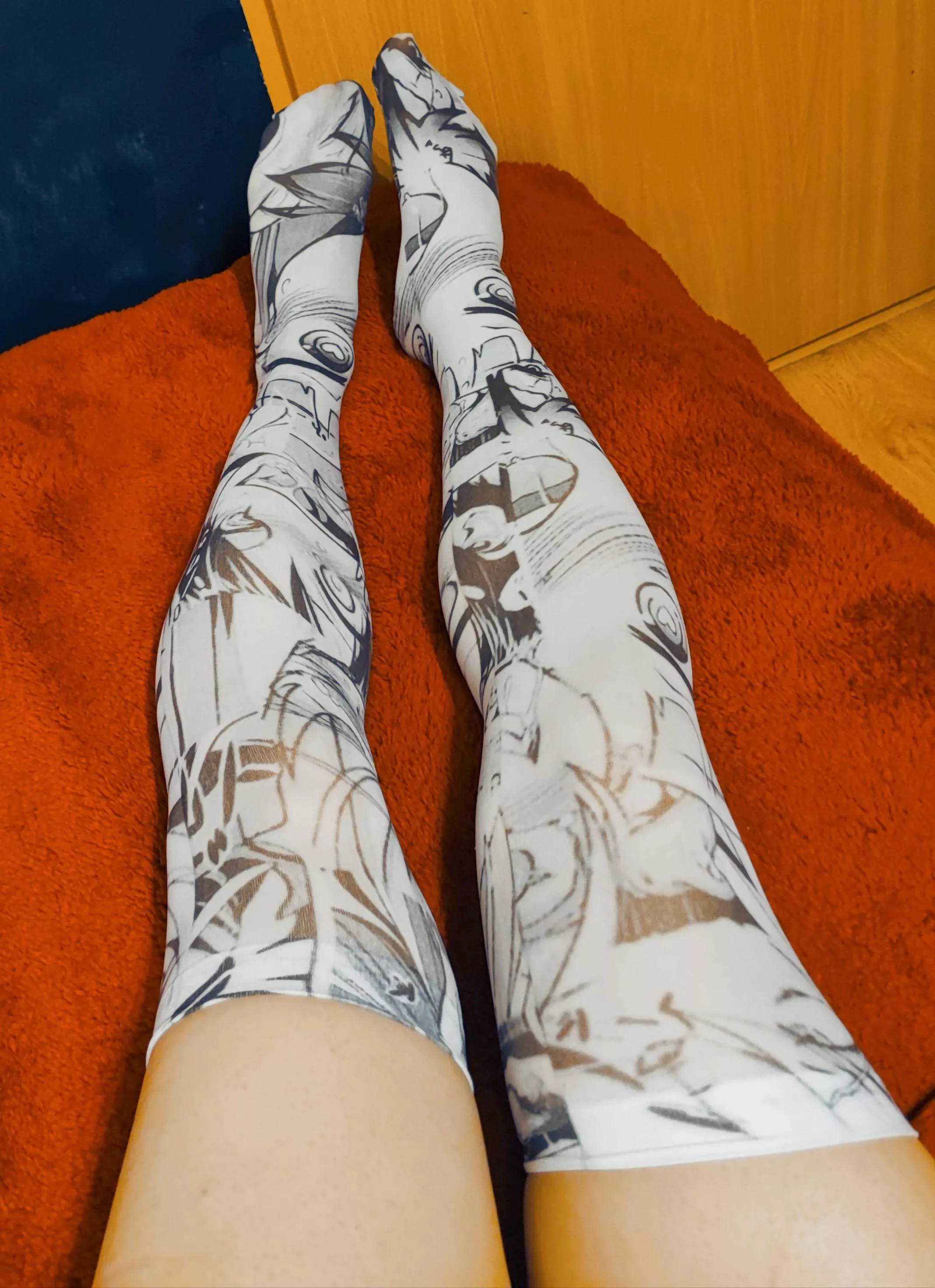 long time no see ^^ let's get back with some ahego socks! posted by Ushiyashi