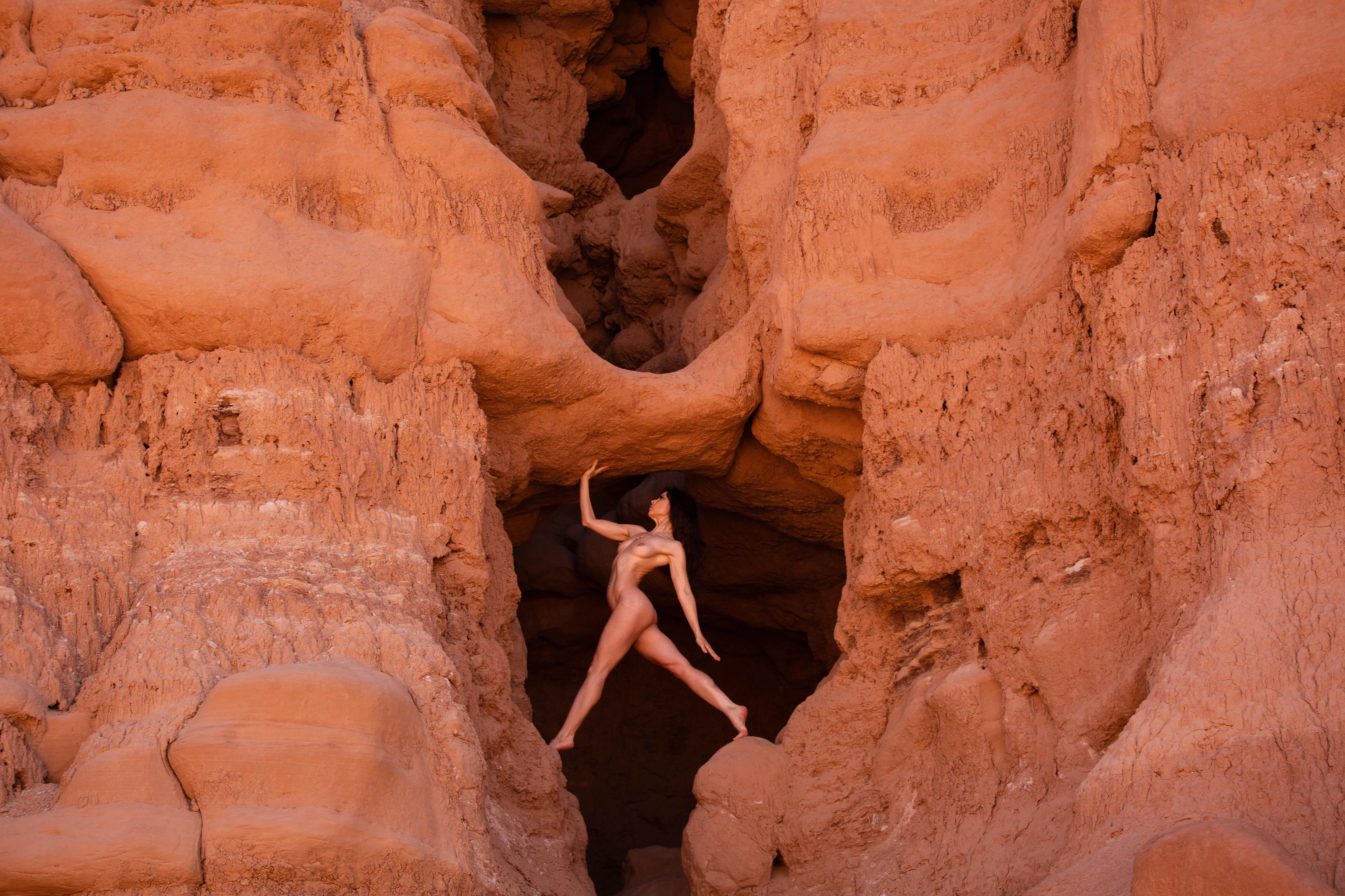 Making shapes in a hole! 😍 posted by purerebelmodel