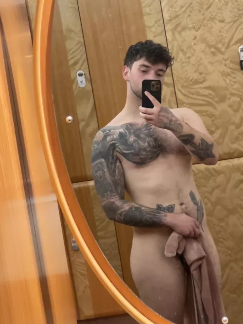 [M]orning swim by DeftonesAnon