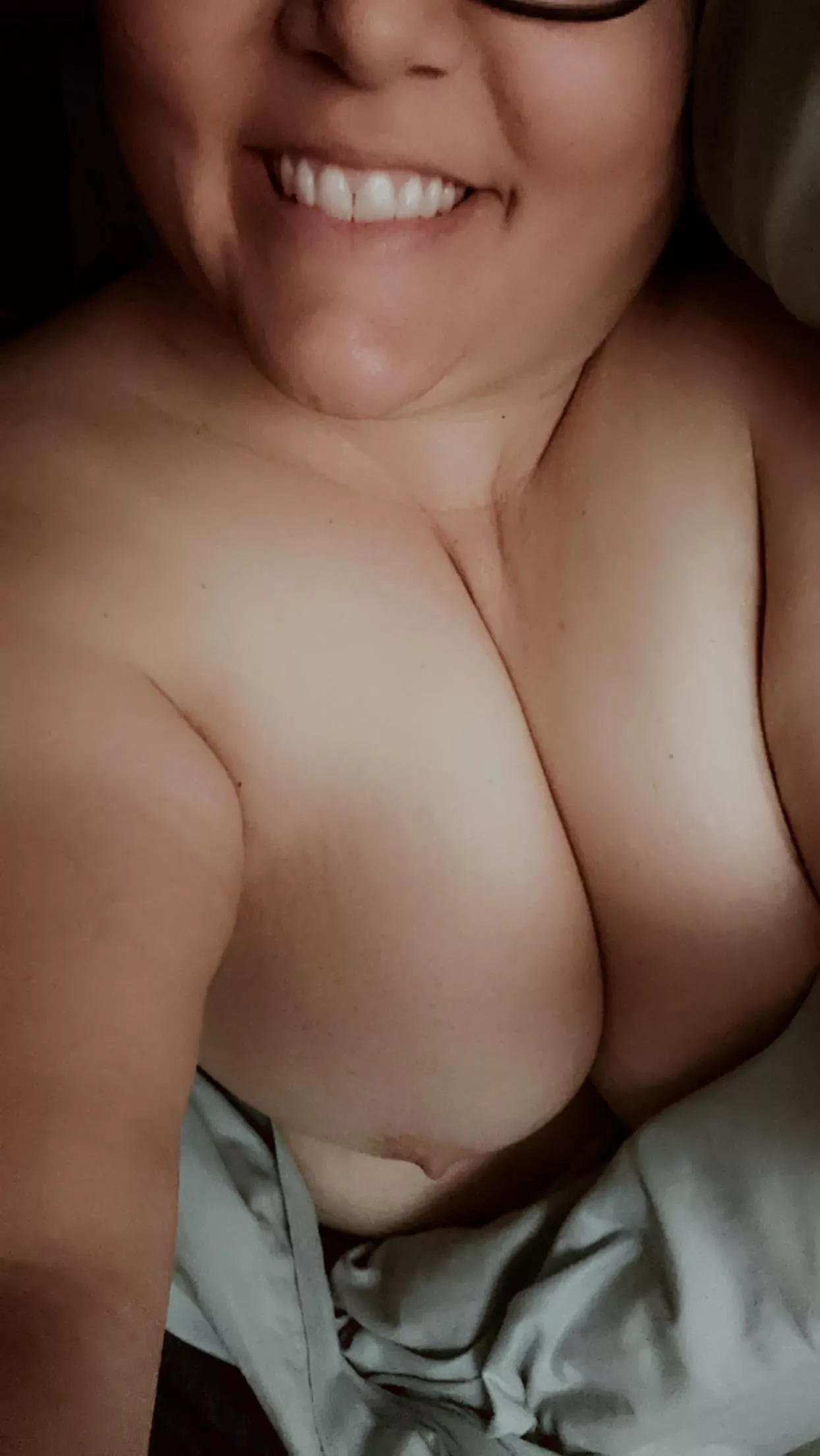 Mornings are for snuggling! posted by bbwpussypix