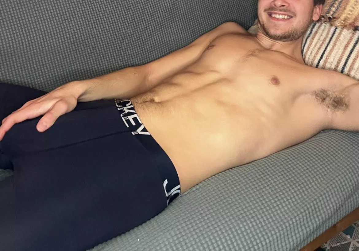 My girlfriend has developed a kink for men’s armpits since I started working out more posted by TheBackyardLovers