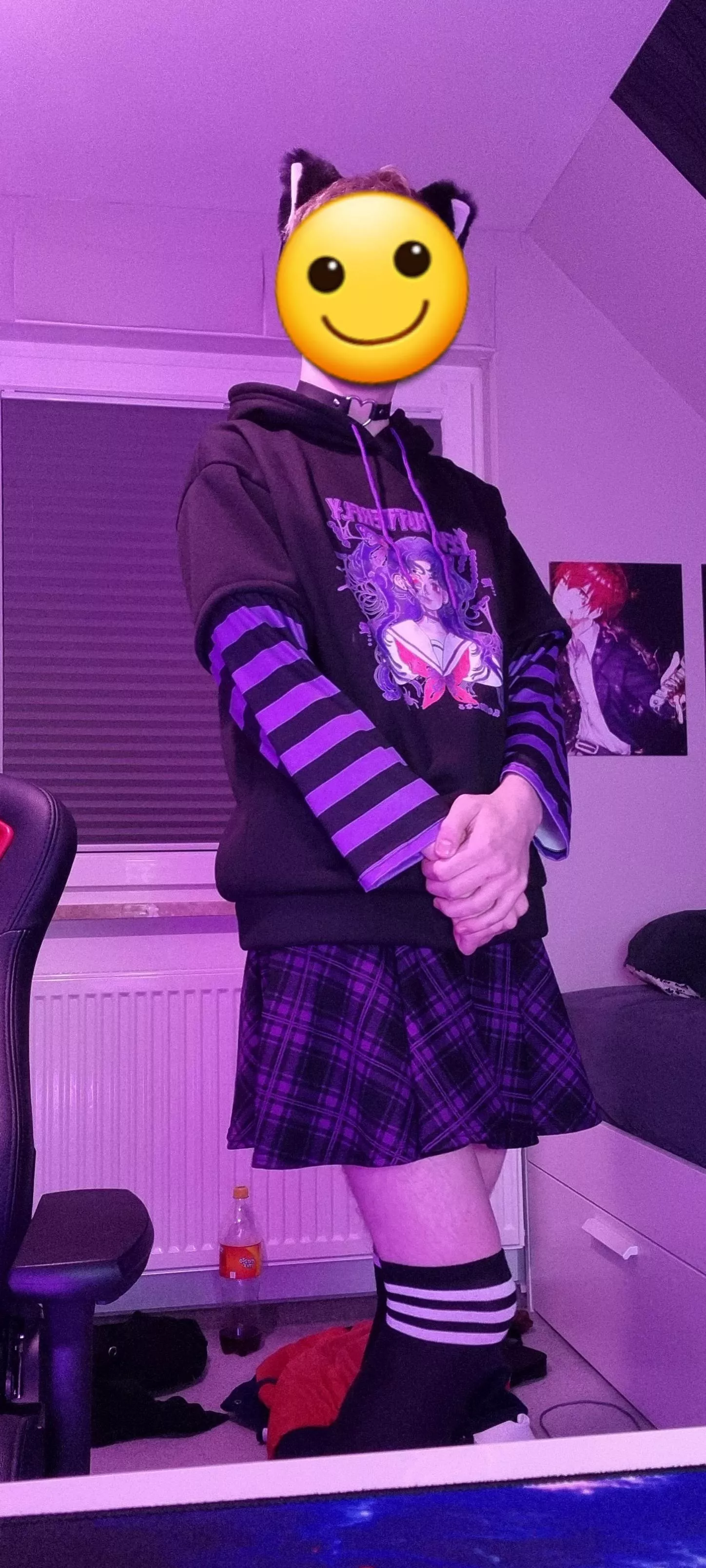 my outfit is complete :) posted by kazemaru04