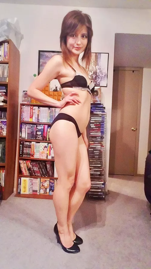 [OC] I stuffed my bra... didn't make much difference by cherrysenpaix