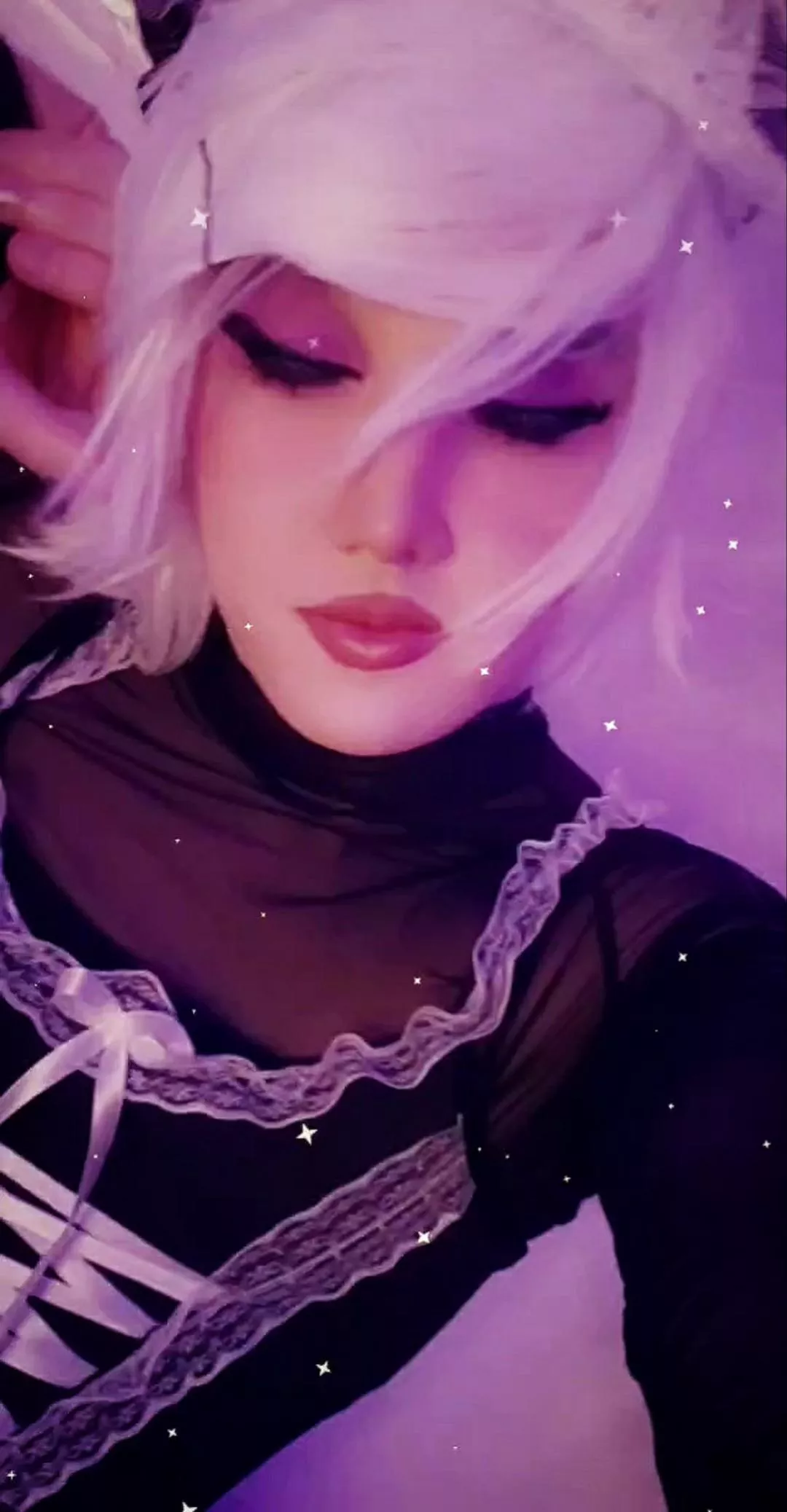 oh hiiii🤍 posted by skyyeee_