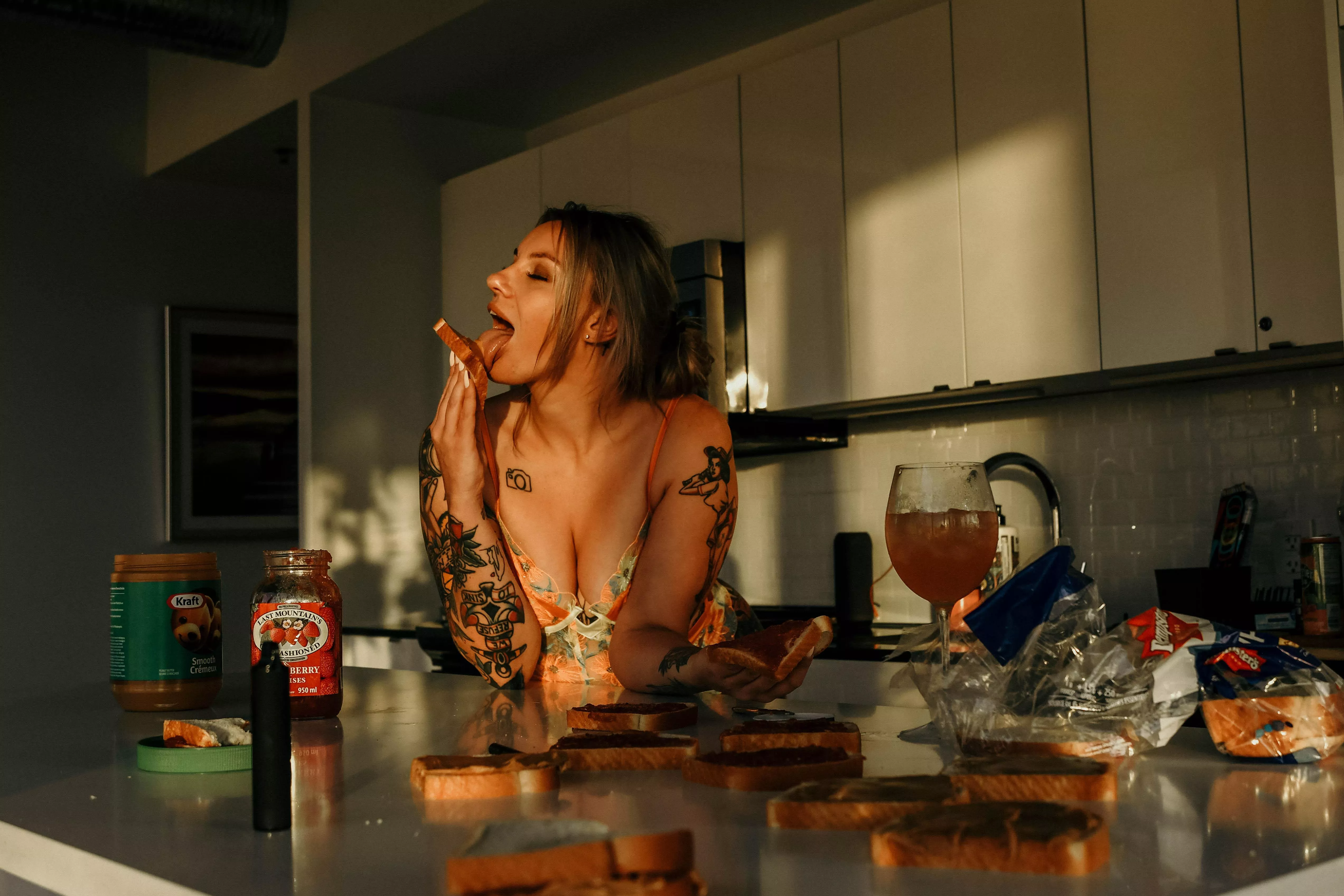 PB&J Orgy posted by Bambimore