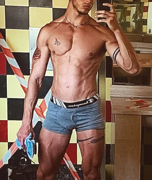 Post workout 😏 by MessyTop23