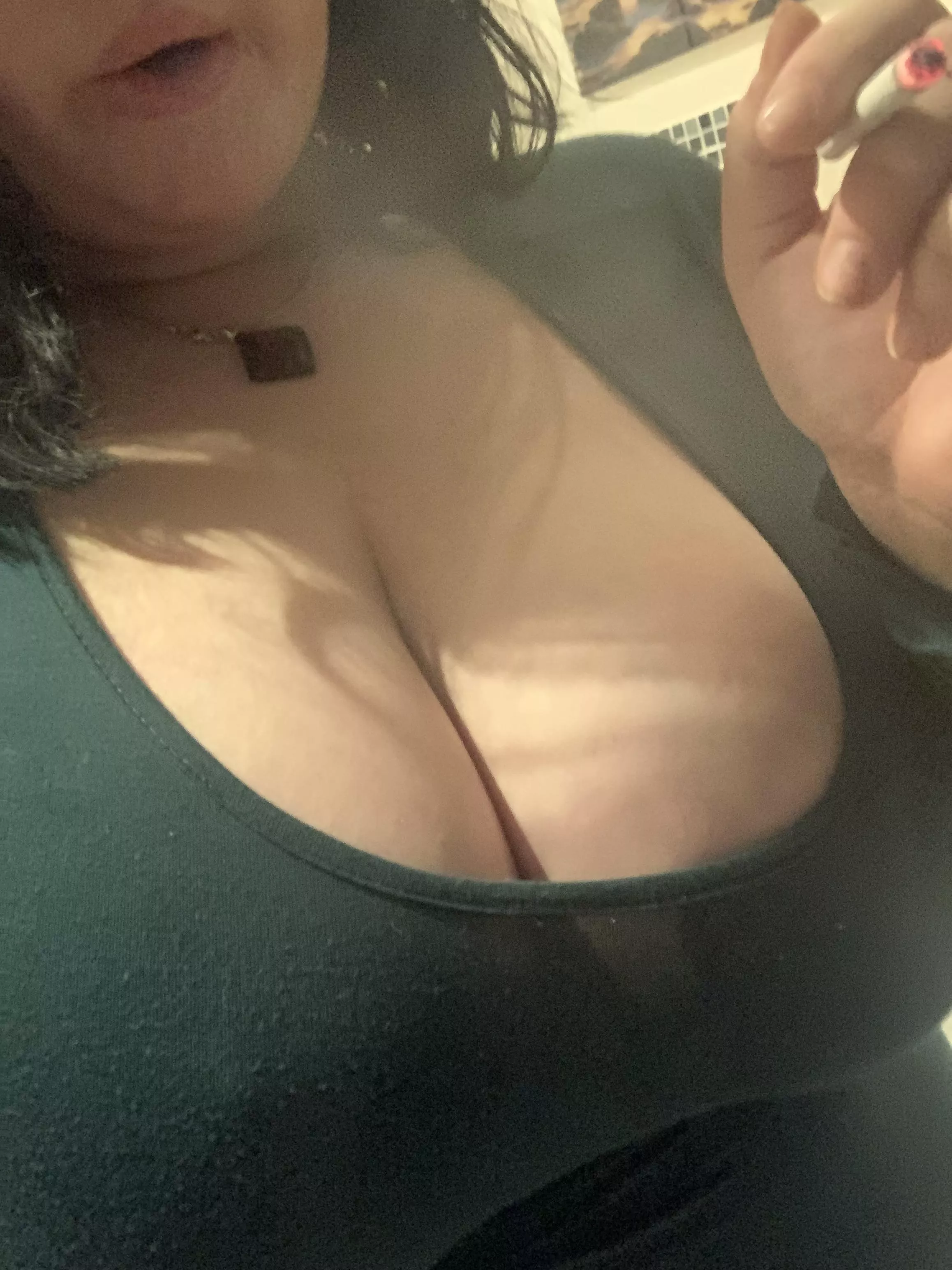 smoking makes me so horny posted by kutekaty